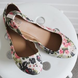 Mossimo Floral Linen Ballet Flats
